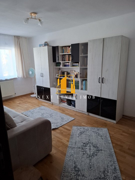 Apartament 2 camere, decomandat Trivale, etaj 3
