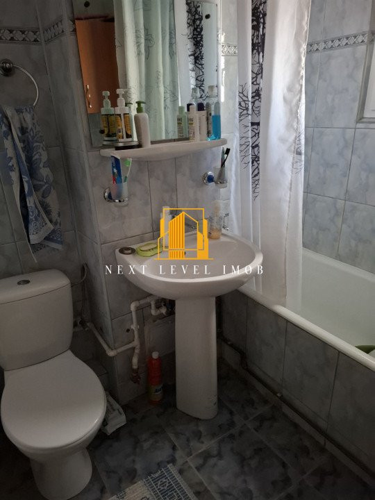 Apartament 2 camere, decomandat Trivale, etaj 3