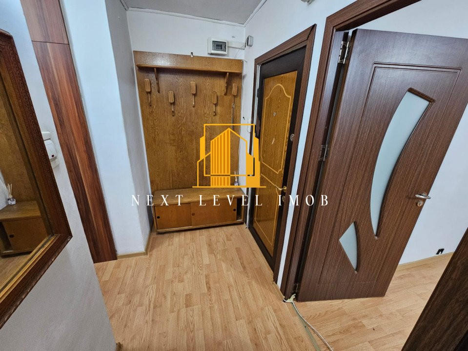 Apartament 3 camere, decomandat, zona Popa Șapcă – confort, liniște și accesibil