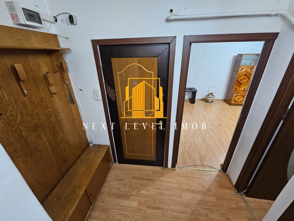Apartament 3 camere, decomandat, zona Popa Șapcă – confort, liniște și accesibil