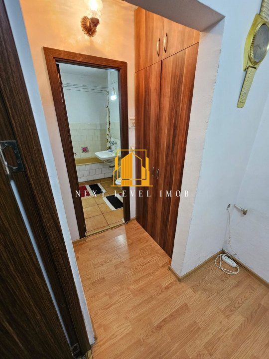 Apartament 3 camere, decomandat, zona Popa Șapcă – confort, liniște și accesibil