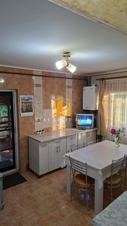 Casă cu teren 1000mp - zona SLAVA
