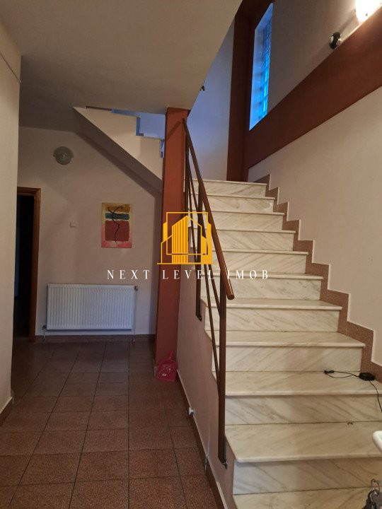 Casă de vânzare în Pitești – Strada Smeurei 