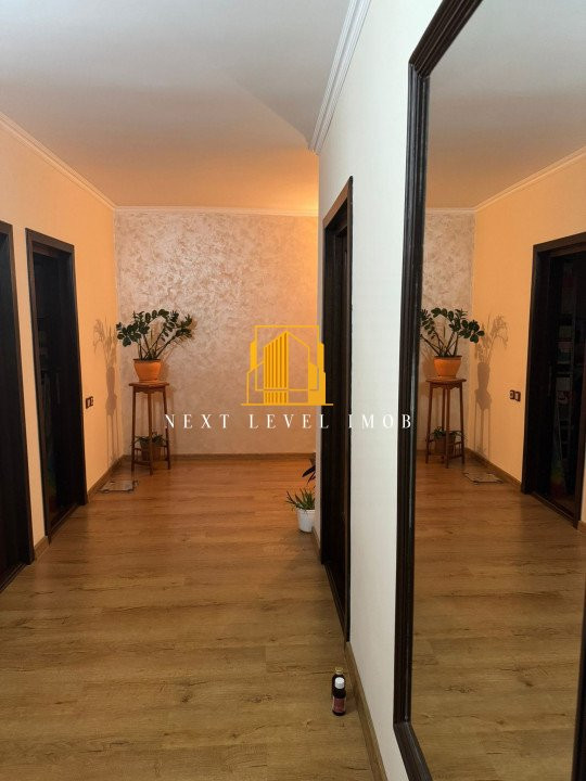 Casă superbă cu etaj Trivale