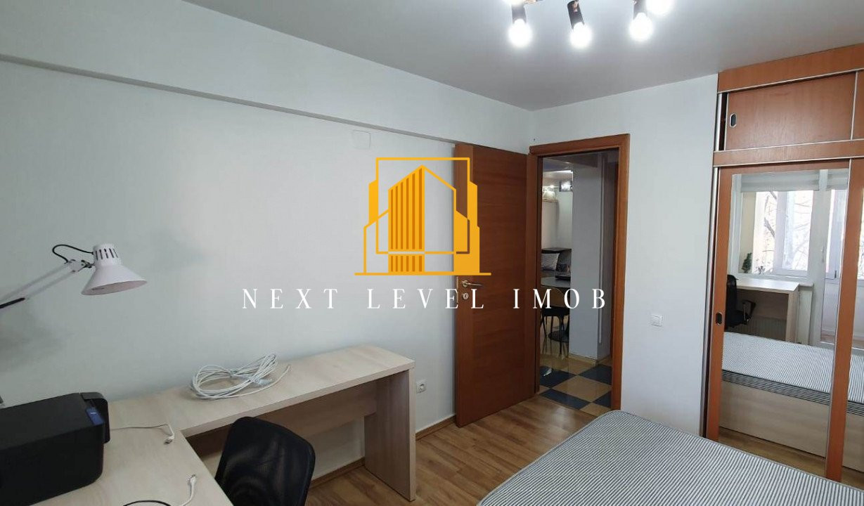 Apartament 3 camere Centru