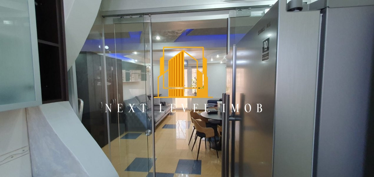 Apartament 3 camere Centru