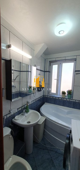 Apartament 3 camere Centru