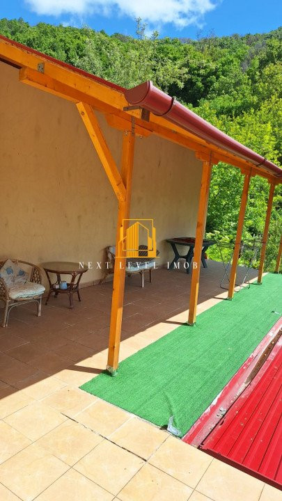Casa superbă Budeasa