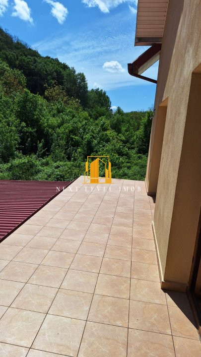 Casa superbă Budeasa