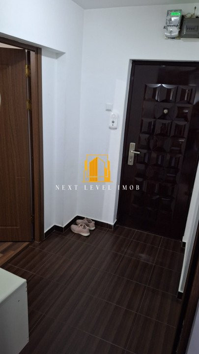  Garsonieră transformată în 2 camere
