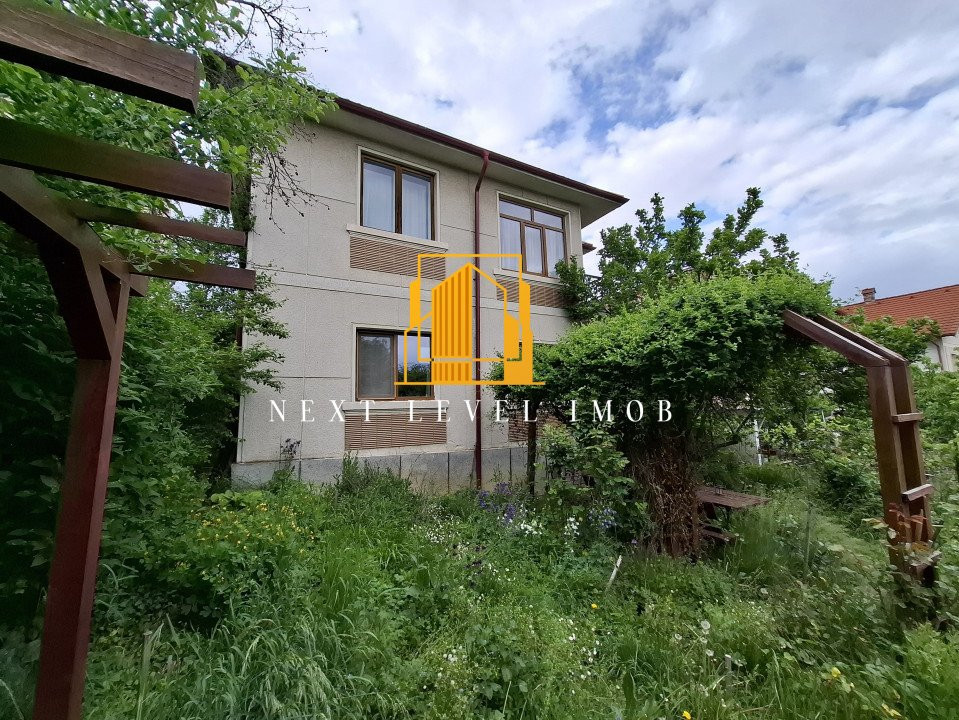 Casa 7 camere, Strada TRIVALE, Teren 1150 mp - COMISION 0%