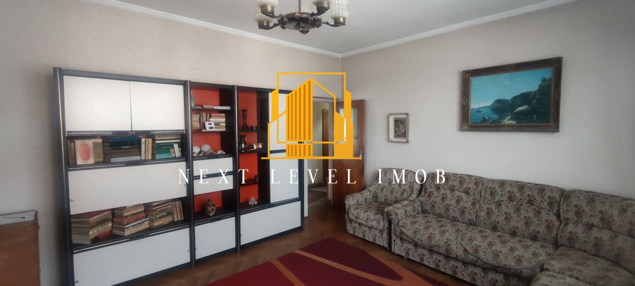 Casa 7 camere, Strada TRIVALE, Teren 1150 mp - COMISION 0%