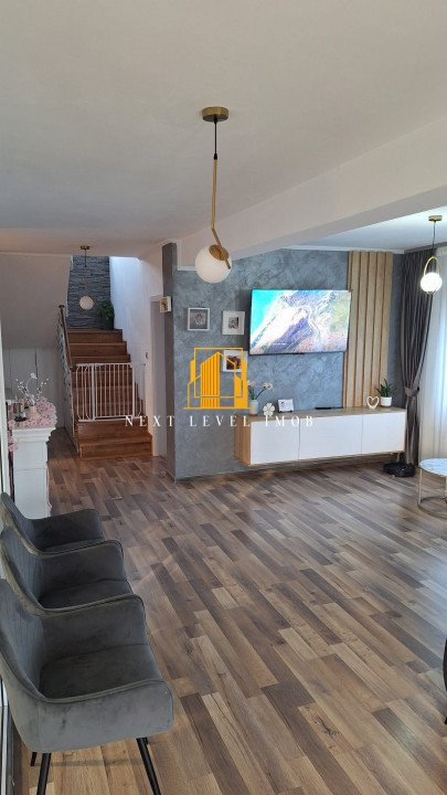 Casă spațioasă 5 camere zona Slava