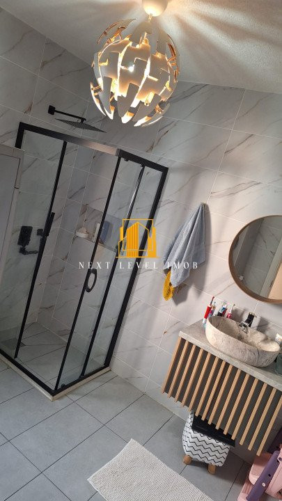 Casă spațioasă 5 camere zona Slava