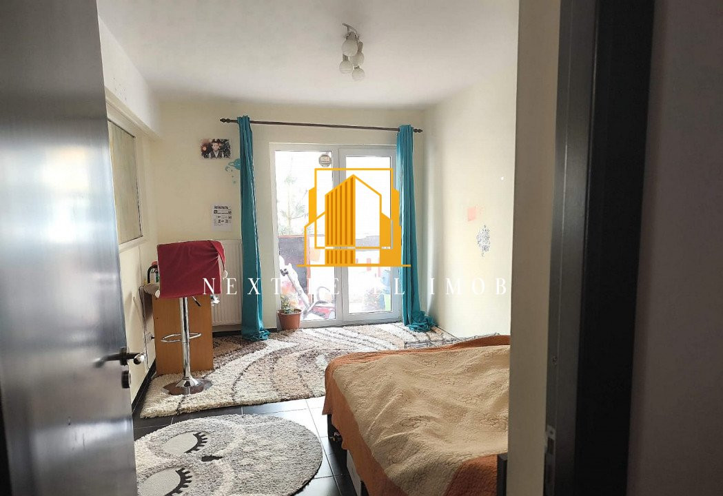 Apartament 3 camere parter bloc MACRO