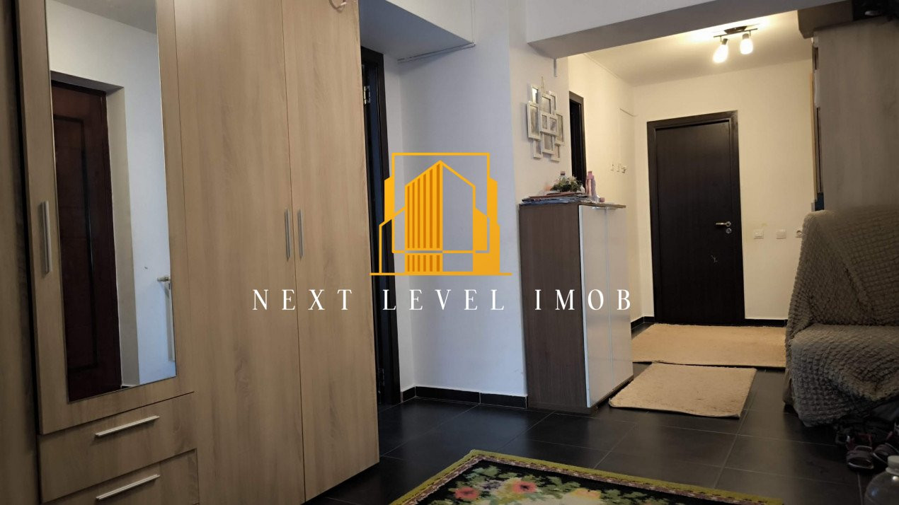 Apartament 3 camere parter bloc MACRO