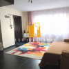 Apartament 3 camere parter bloc MACRO