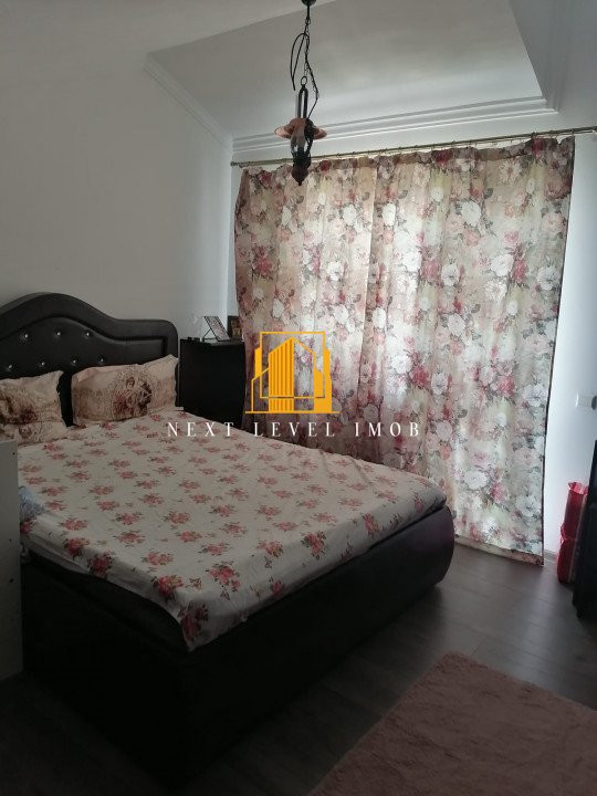 Apartament 3 camere mansardă Trivale