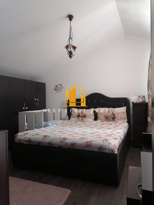 Apartament 3 camere mansardă Trivale