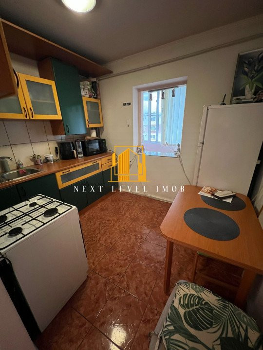 Apartament 3 camere Tudor Vladimirescu 