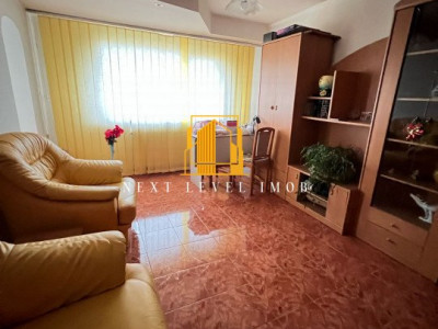 Apartament 3 camere Tudor Vladimirescu 