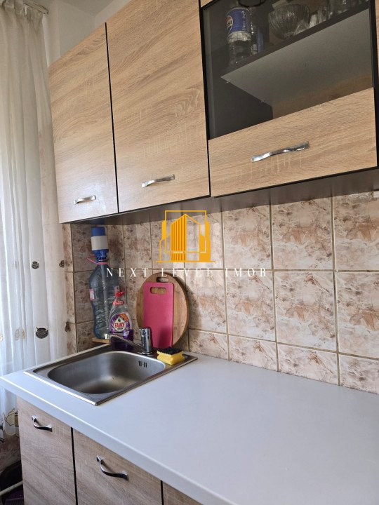 Garsonieră Măracineni etaj 3
