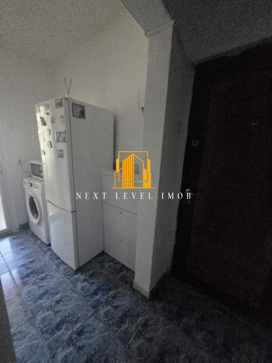 Garsonieră Măracineni etaj 3