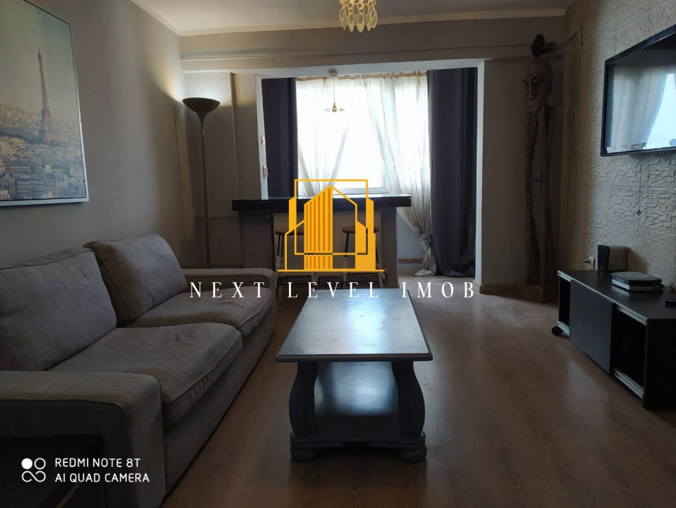 Apartament 3 camere – Centru