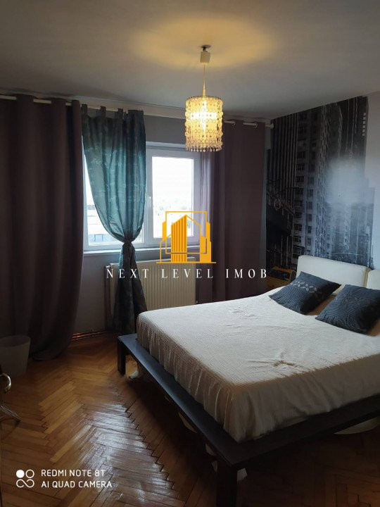 Apartament 3 camere – Centru