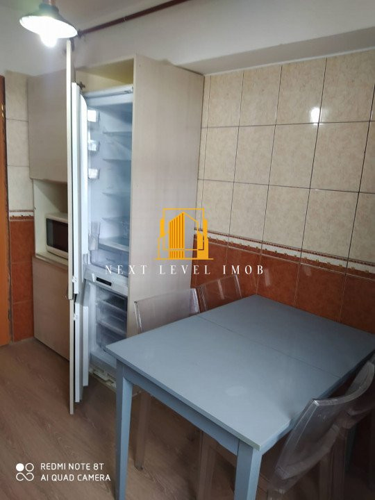 Apartament 3 camere – Centru