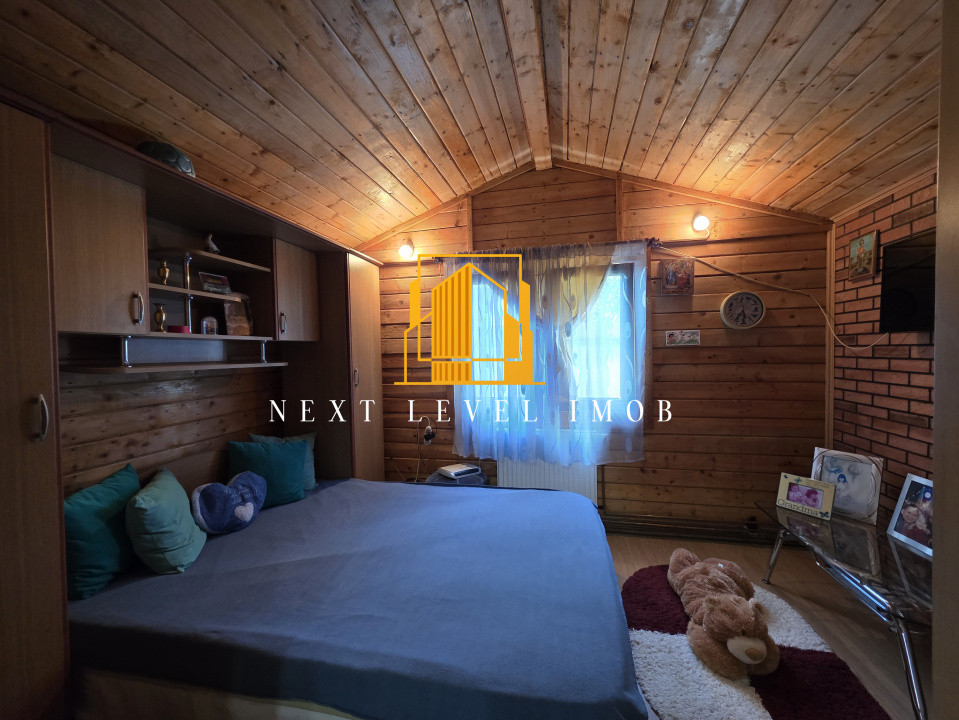 Vânzare 2 case, curte comună, 100 mp + 920 mp teren – Turcești