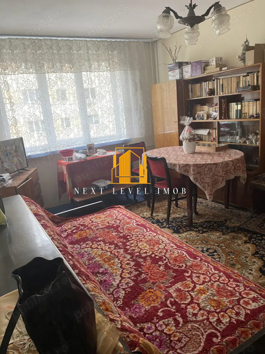 Apartament spațios 3 camere decomandat – Zona Banat