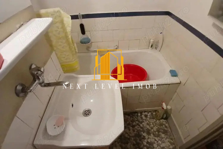 Apartament spațios 3 camere decomandat – Zona Banat