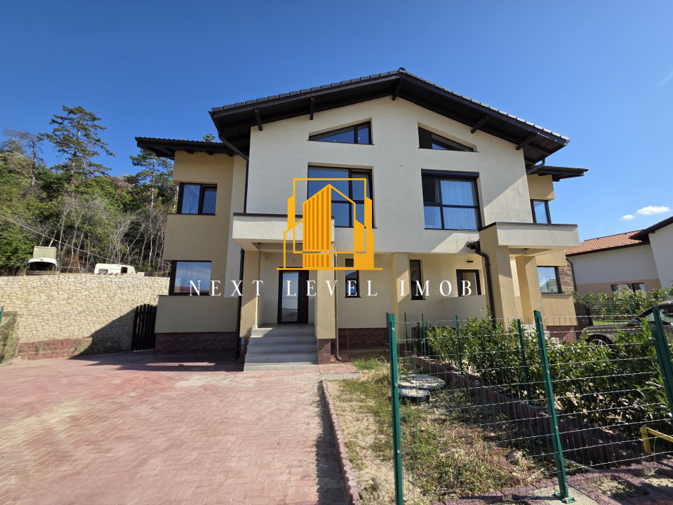 Casă duplex - ELITE, 4 camere – Cartier Brătieni, Ștefănești