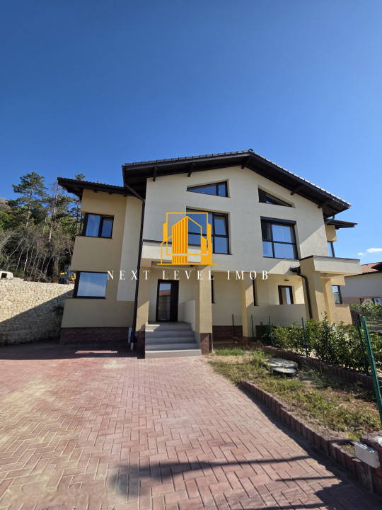 Casă duplex - ELITE, 4 camere – Cartier Brătieni, Ștefănești