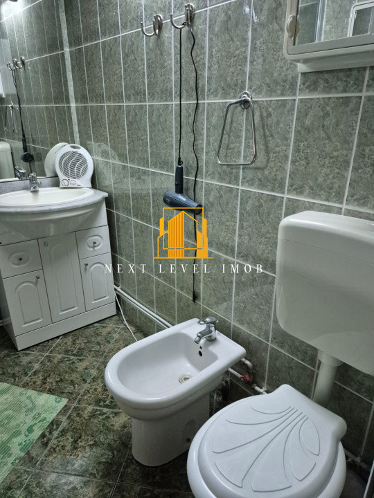 Apartament 3 camere –cartierul Teilor! 