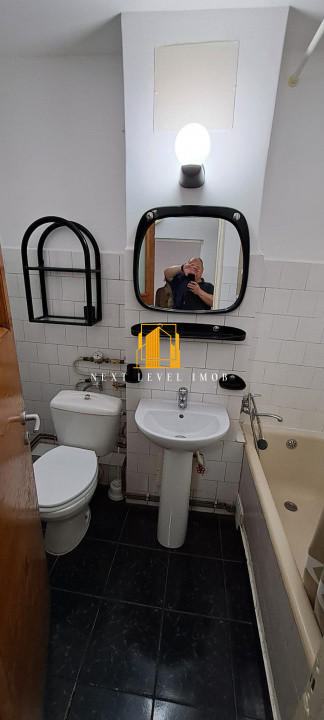 Garsonieră decomandată Exercițiu