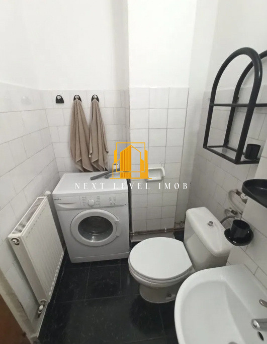 Garsonieră decomandată Exercițiu