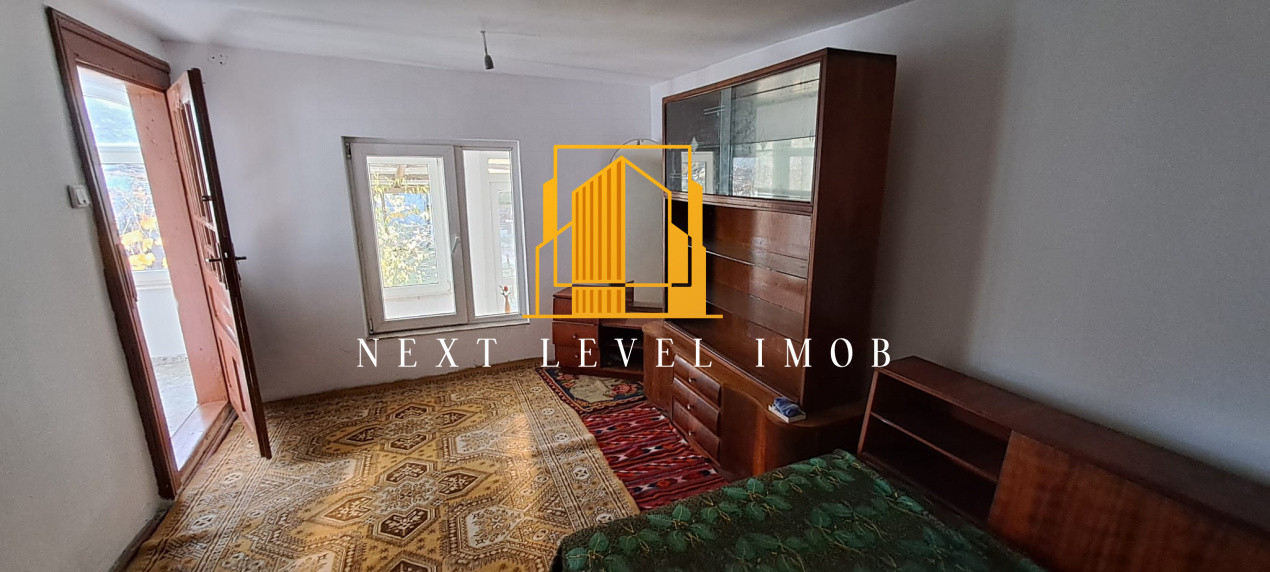 Casă cu teren generos 2.047 mp – Podu Broșteni, Argeș