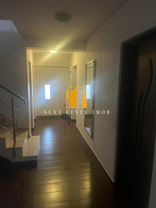 Casă modernă de închiriat–5 camere–Trivale–Câmpului