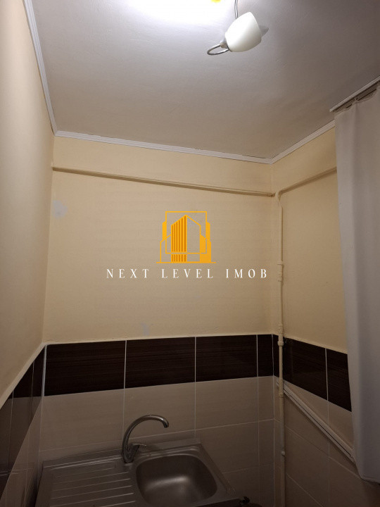 Garsonieră de vânzare–etaj 4/4–Cartier Tudor Vladimirescu