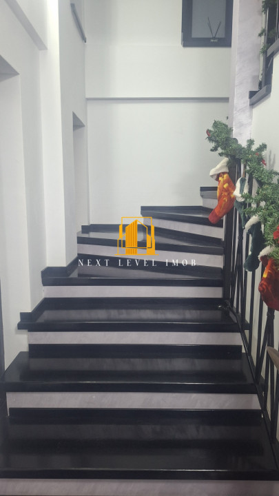 Clădire modernă de birouri-închiriere 