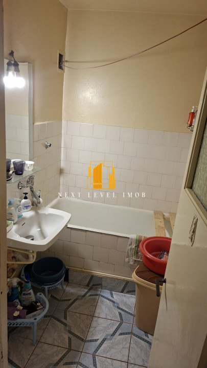 Apartament 3 camere- zona Expo Parc