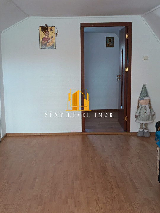 Casă 3 camere MĂRACINENI 