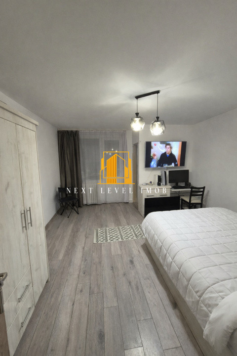 GARSONIERĂ SPAȚIOASĂ CRAIOVEI