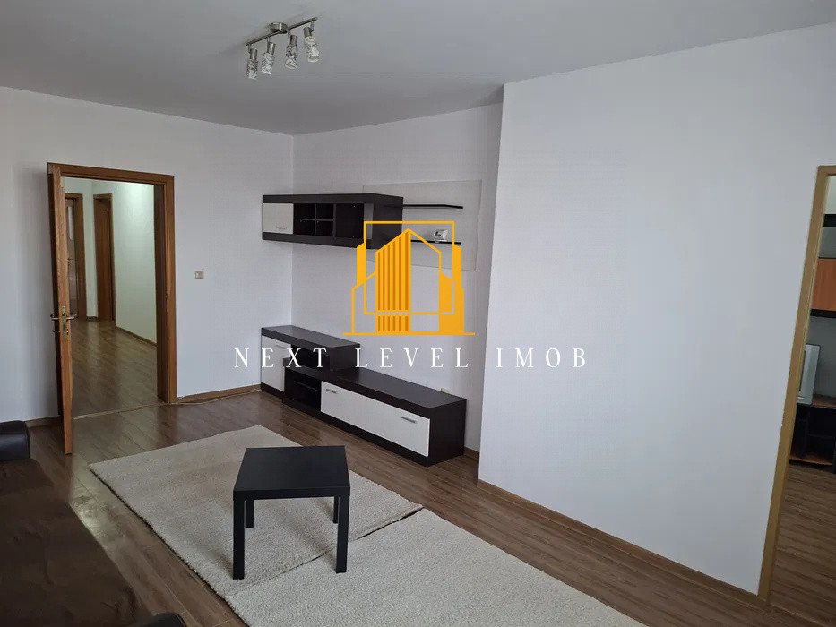 Apartamant 3 camare decomandat Craiovei