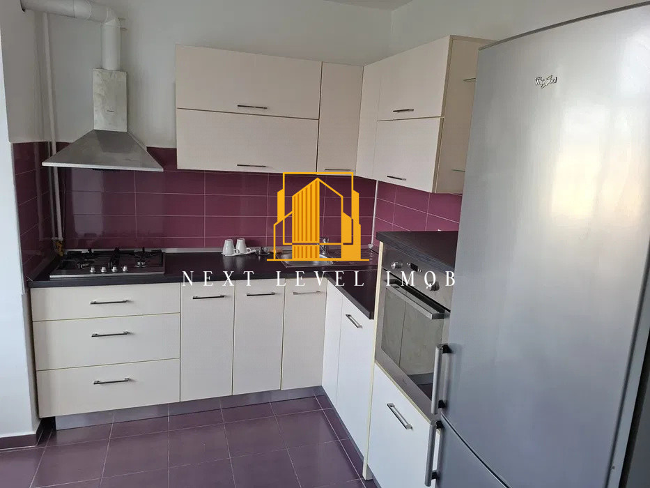 Apartamant 3 camare decomandat Craiovei