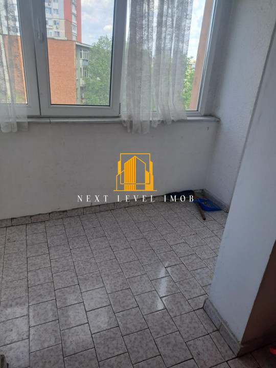 Apartament 3 camere decomandat, 2 balcoane, Exercițiu – Pitești