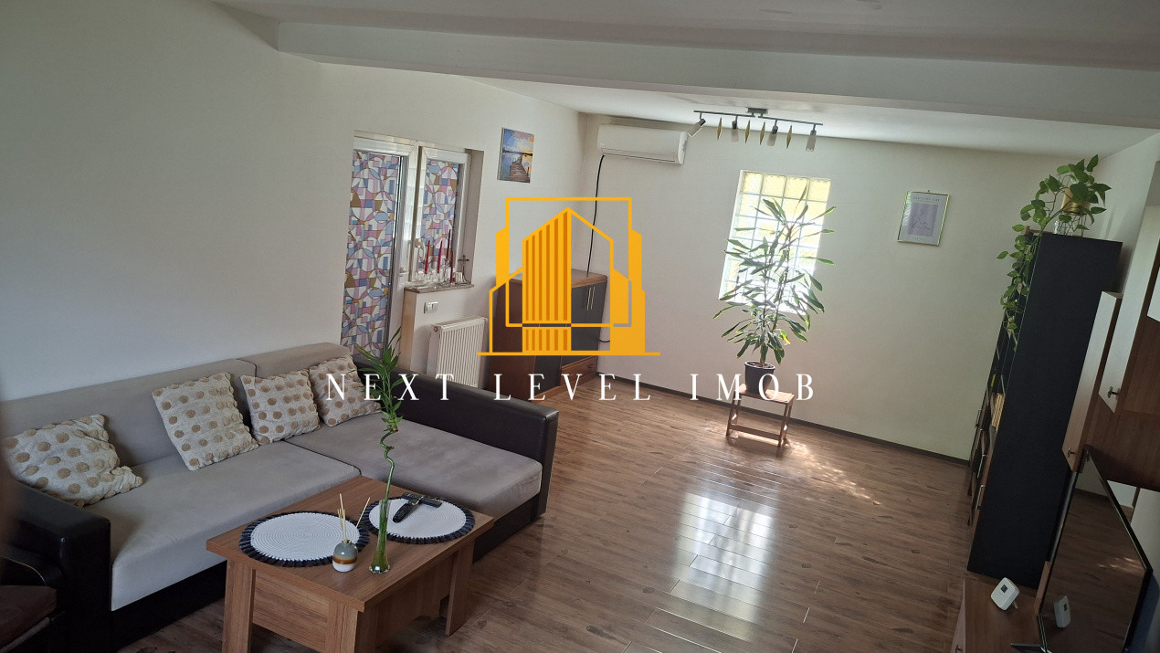 Casă TRIVALE CÂMPULUI