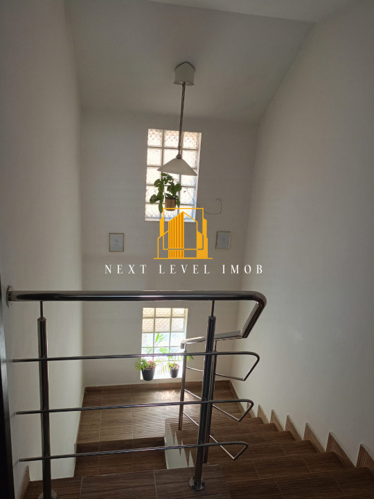 Casă TRIVALE CÂMPULUI